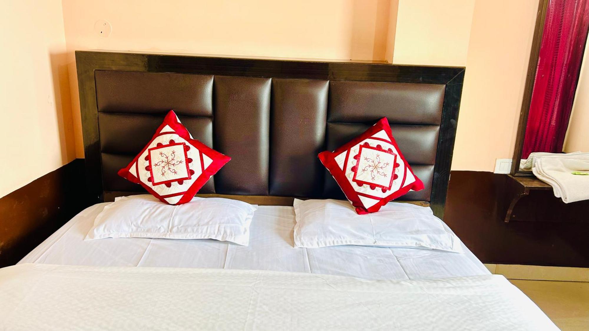 Hanu Vatika The Family Choice Shimla Bagian luar foto